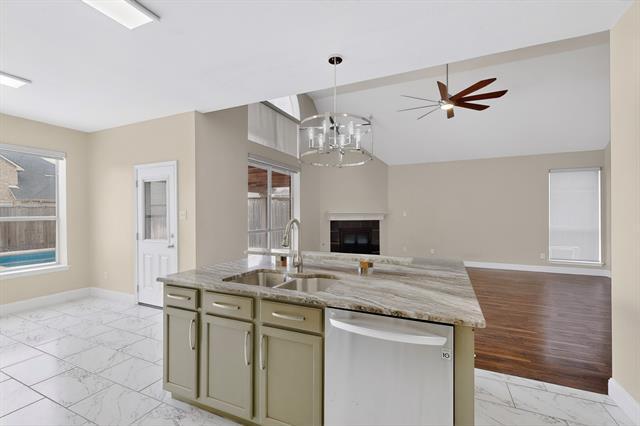 Building Photo - 1432 Meadow Vista Dr