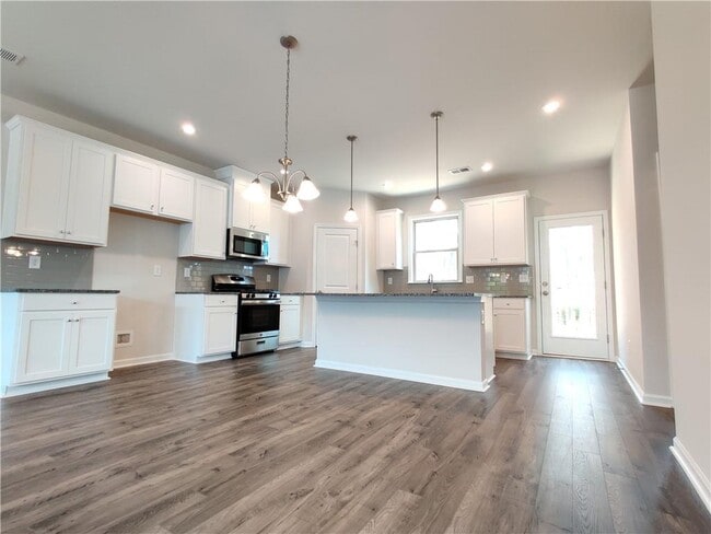 Building Photo - 331 Mahone Dr