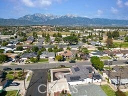 Building Photo - 1758 N Madera Ave