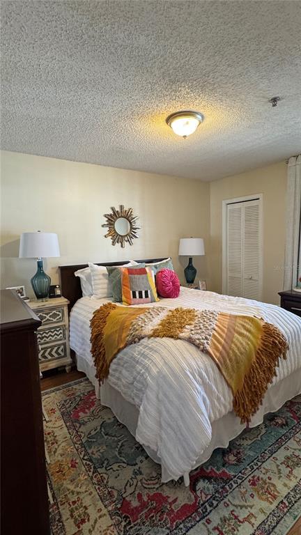 Building Photo - 1000 W Horatio St