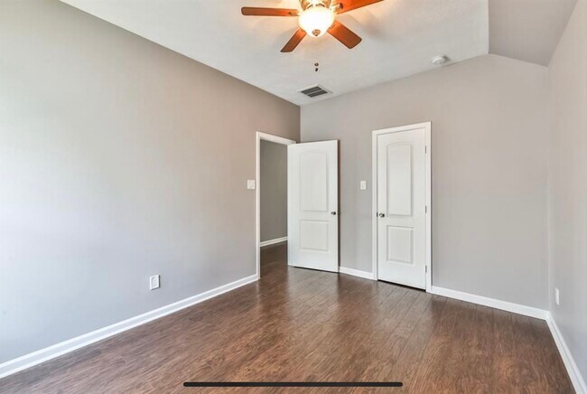 Building Photo - 21103 Mt Crest Ct