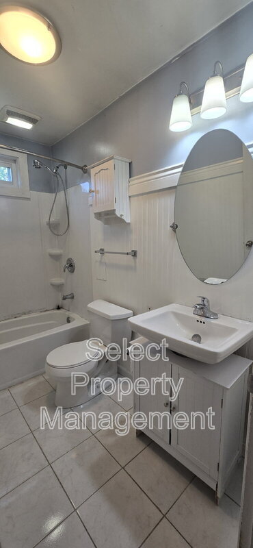 Building Photo - 1228 Elmwood Ave