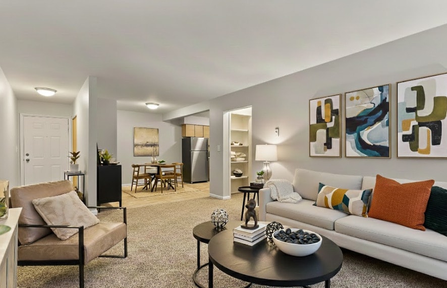 Building Photo - The Highlands Apartments