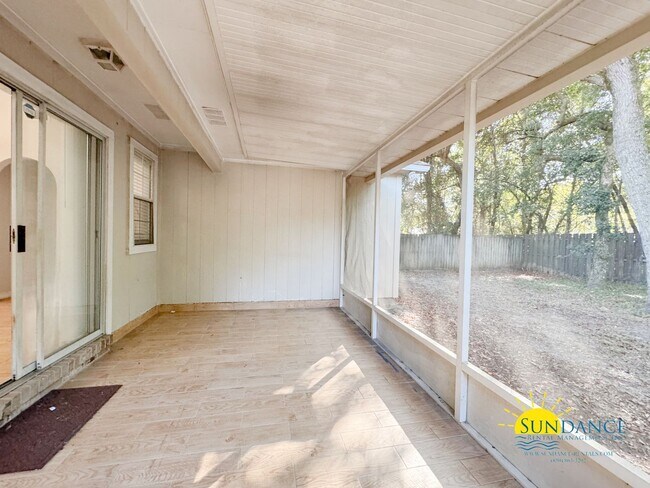 Building Photo - 130 Wright Cir