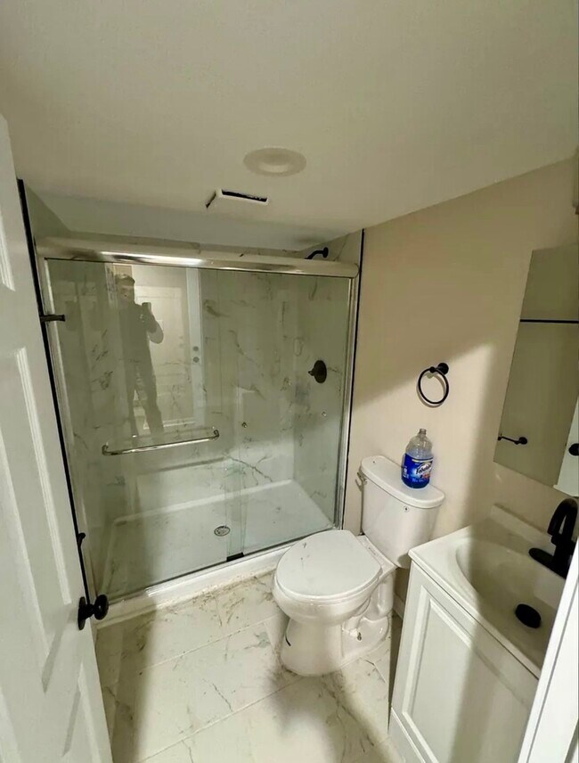 Building Photo - 1338 Jill Terrace