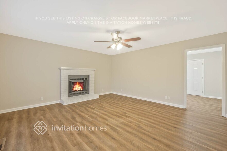 Building Photo - 1128 Sioux Terrace