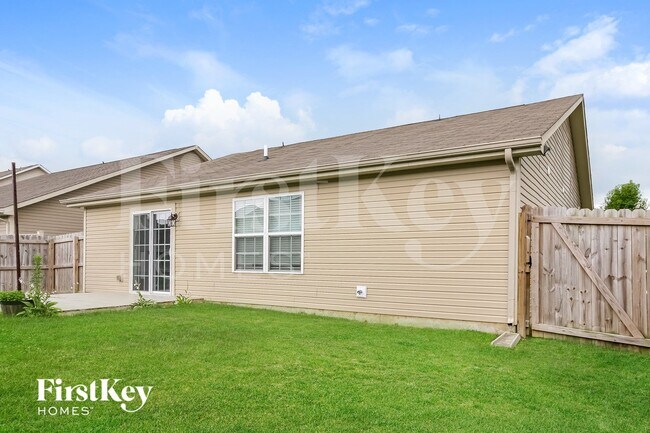 Building Photo - 11232 Pegasus Dr