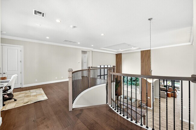 Building Photo - 2600 NW 69th St