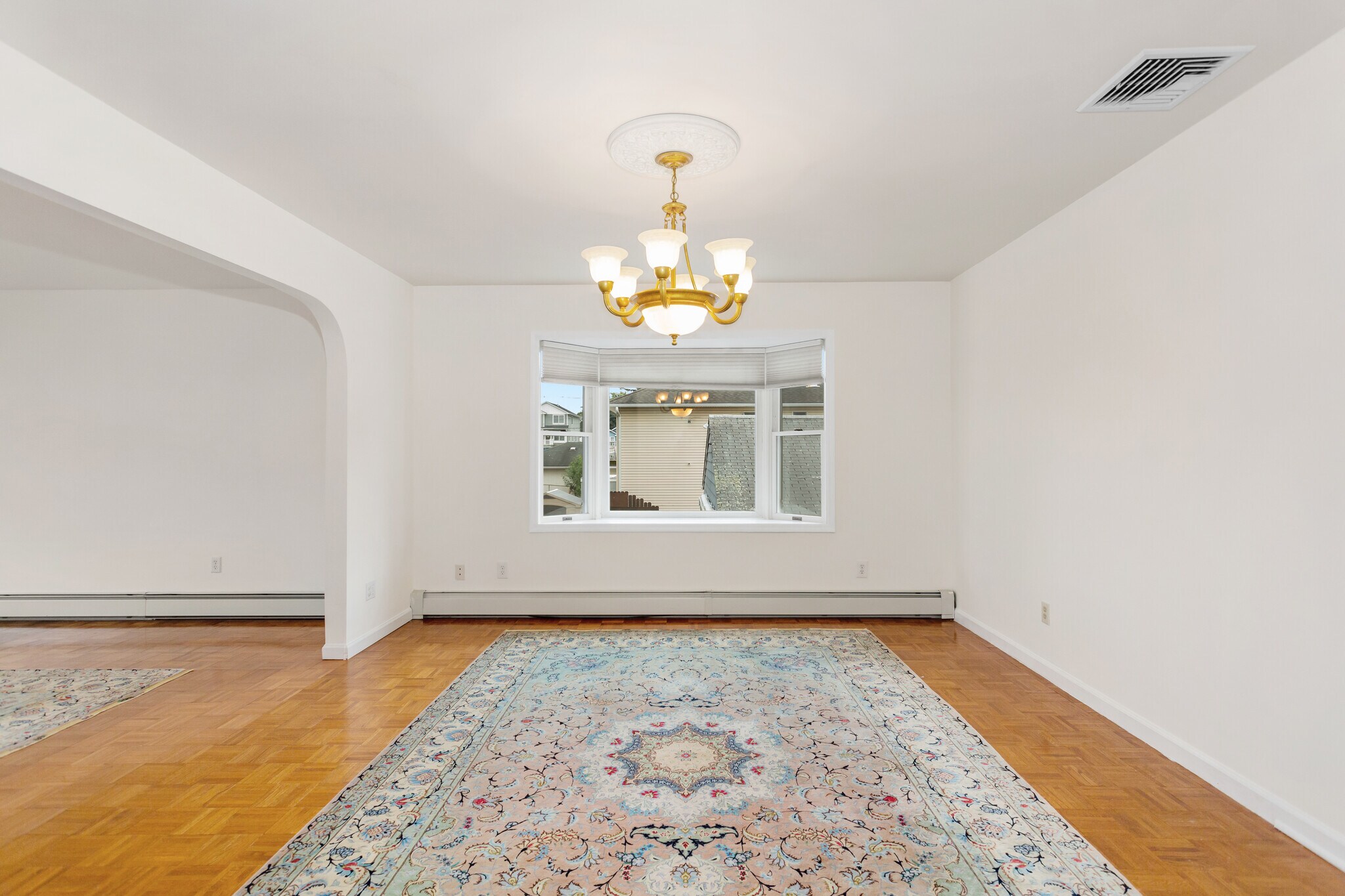 Building Photo - 130 N 7th St