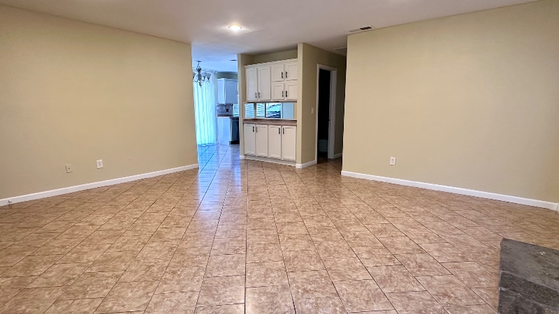 Building Photo - 8619 Cherbourg Way