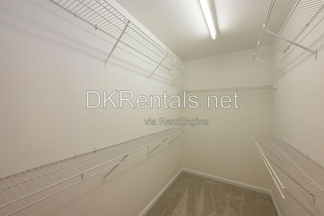 Building Photo - 2358 Towneview Ct SE