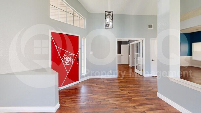 Building Photo - 1517 Yorkshire Dr
