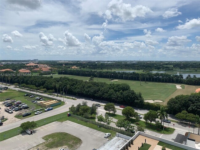 Building Photo - 5252 NW 85th Ave