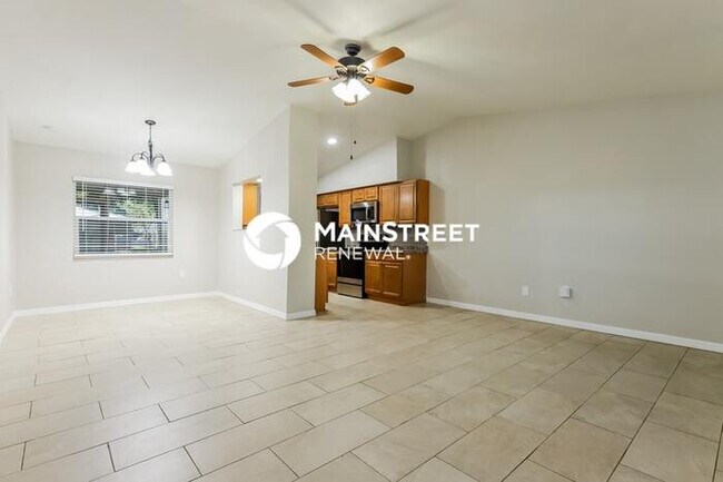 Building Photo - 3 Bedroom Pet-Friendly Home in Bartow, FL with Main Street Renewal
