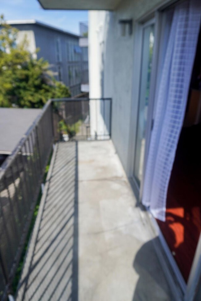 Building Photo - A quiet neighborhood located in the heart ...