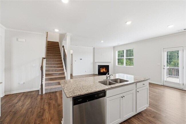 Building Photo - 6000 Screech Owl Dr