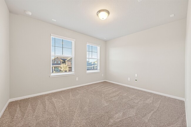 Building Photo - 1322 Eagle Pass Dr