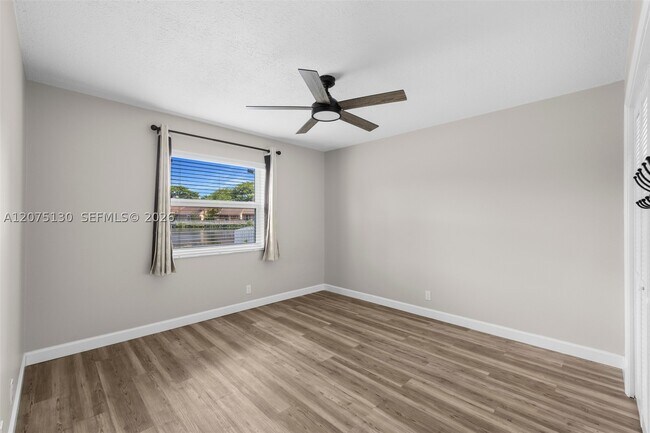 Building Photo - 1151 NW 78th Ave