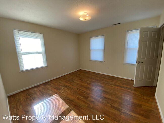 Building Photo - 2 br, 1.5 bath House - 901-1 Red Hill Rd