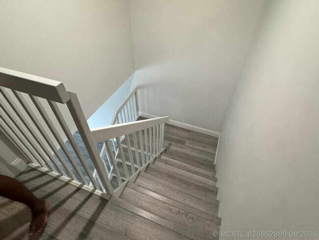 Building Photo - 1801 18th Way