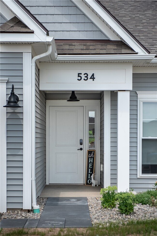 Building Photo - 573 Championship Dr
