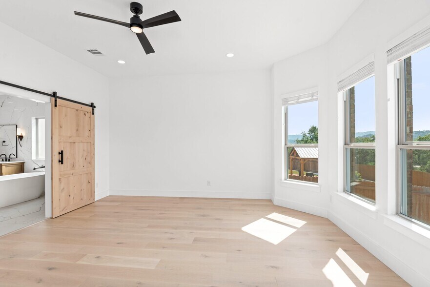 Building Photo - 7409 Turnback Ledge Trl