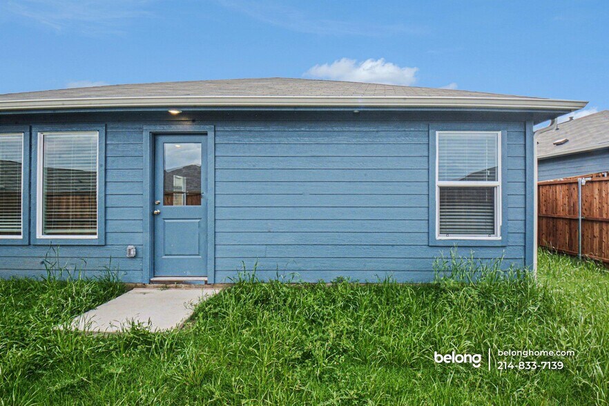 Building Photo - 3168 Burmese St