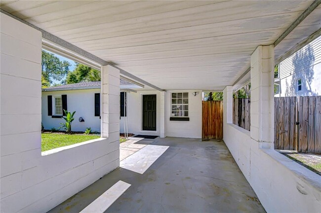 Building Photo - 4309 S Renellie Dr