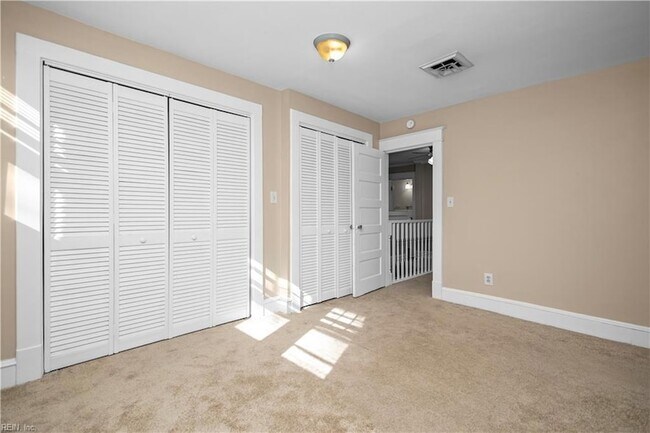 Building Photo - 437 Connecticut Ave