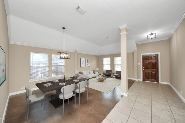 Building Photo - 8226 Stratford Canyon Dr