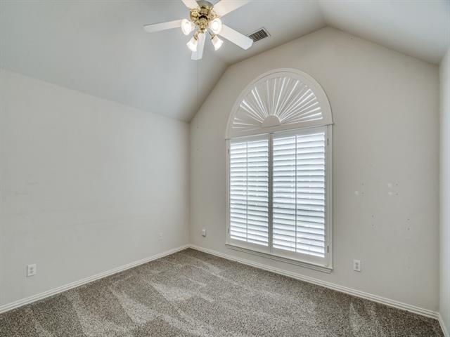 Building Photo - 5033 Hudson Dr