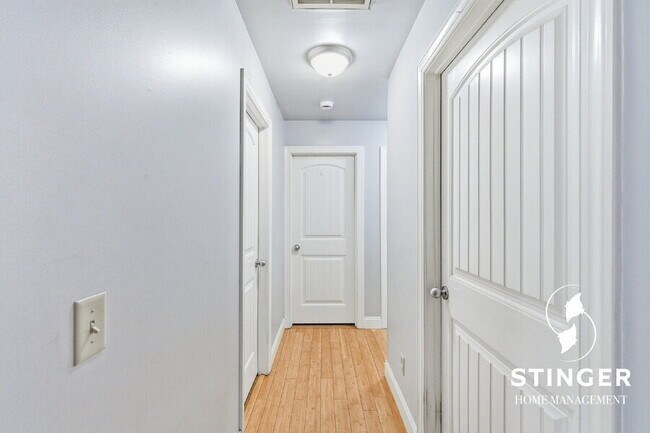 Building Photo - 2414 Waddell Rd