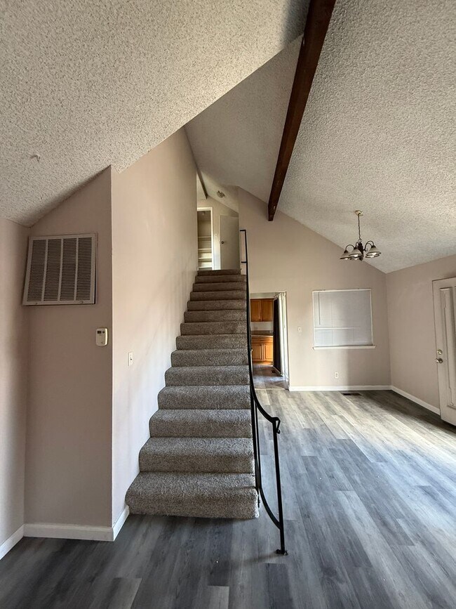 Building Photo - 2171 Rock Blvd