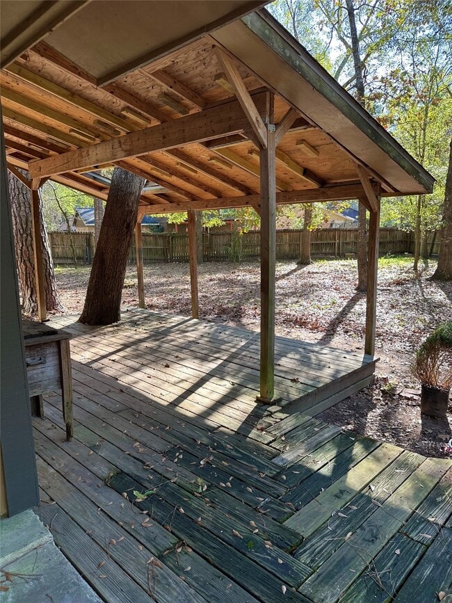 Building Photo - 2016 Royal Oak Pl