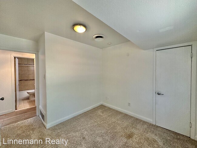 Building Photo - 3 br, 1.5 bath House - 707 S. 13th St