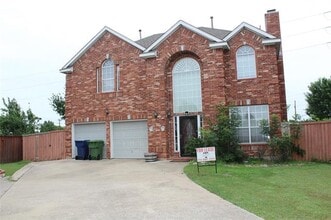 Building Photo - 5017 Remington Dr