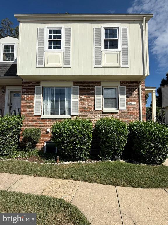 Building Photo - 3801 Tremayne Terrace