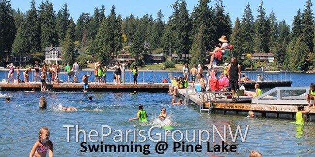 Building Photo - Gorgeous 3,400sf Golf Course Craftsman on ...