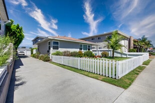 Building Photo - 2211 Nelson Ave