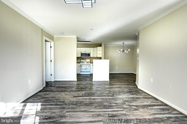 Building Photo - 1001 Gaither Rd