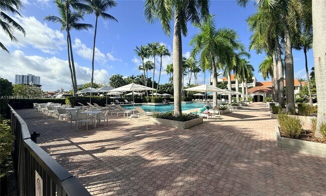 Building Photo - 3610 Yacht Club Dr