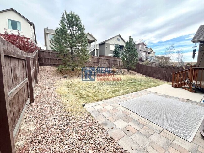 Building Photo - 10831 Fossil Dust Dr