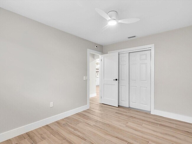 Building Photo - 10691 NW 28th St