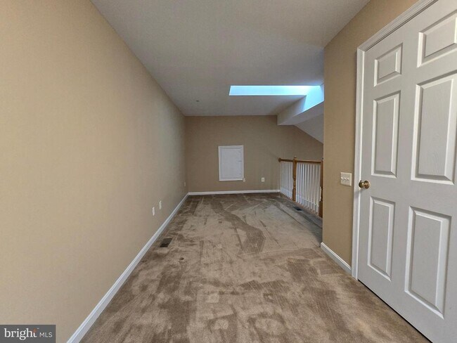 Building Photo - 18715 Sparkling Water Dr