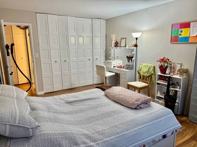 Building Photo - 5 Villa Verde Dr