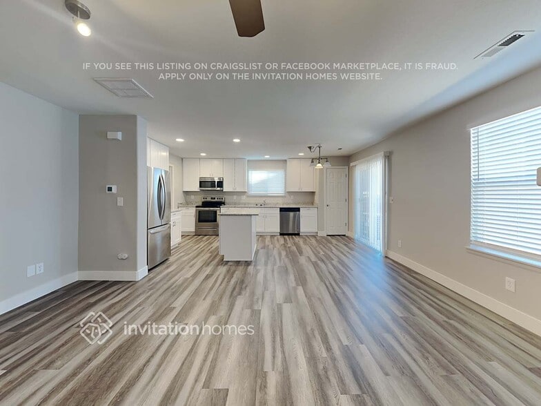 Building Photo - 10595 Durango Pl