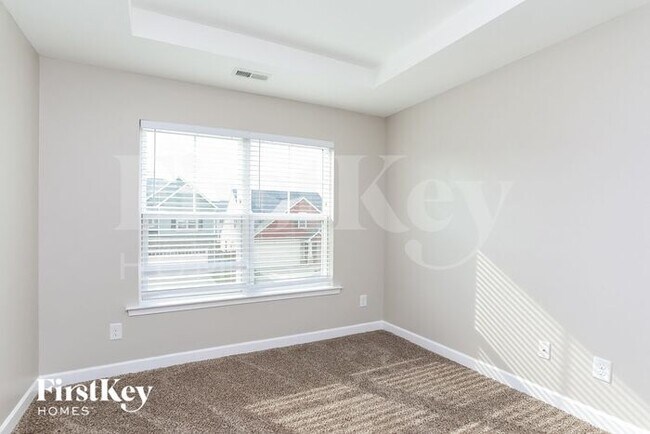 Building Photo - 146 Marsh Creek Dr