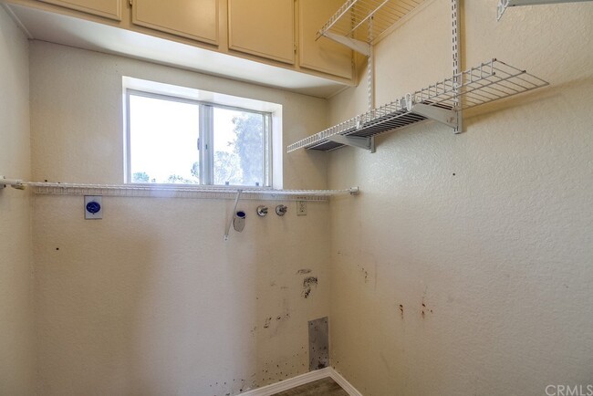Building Photo - 24351 Marquis Ct