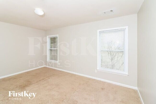 Building Photo - 2405 Langstan Ct