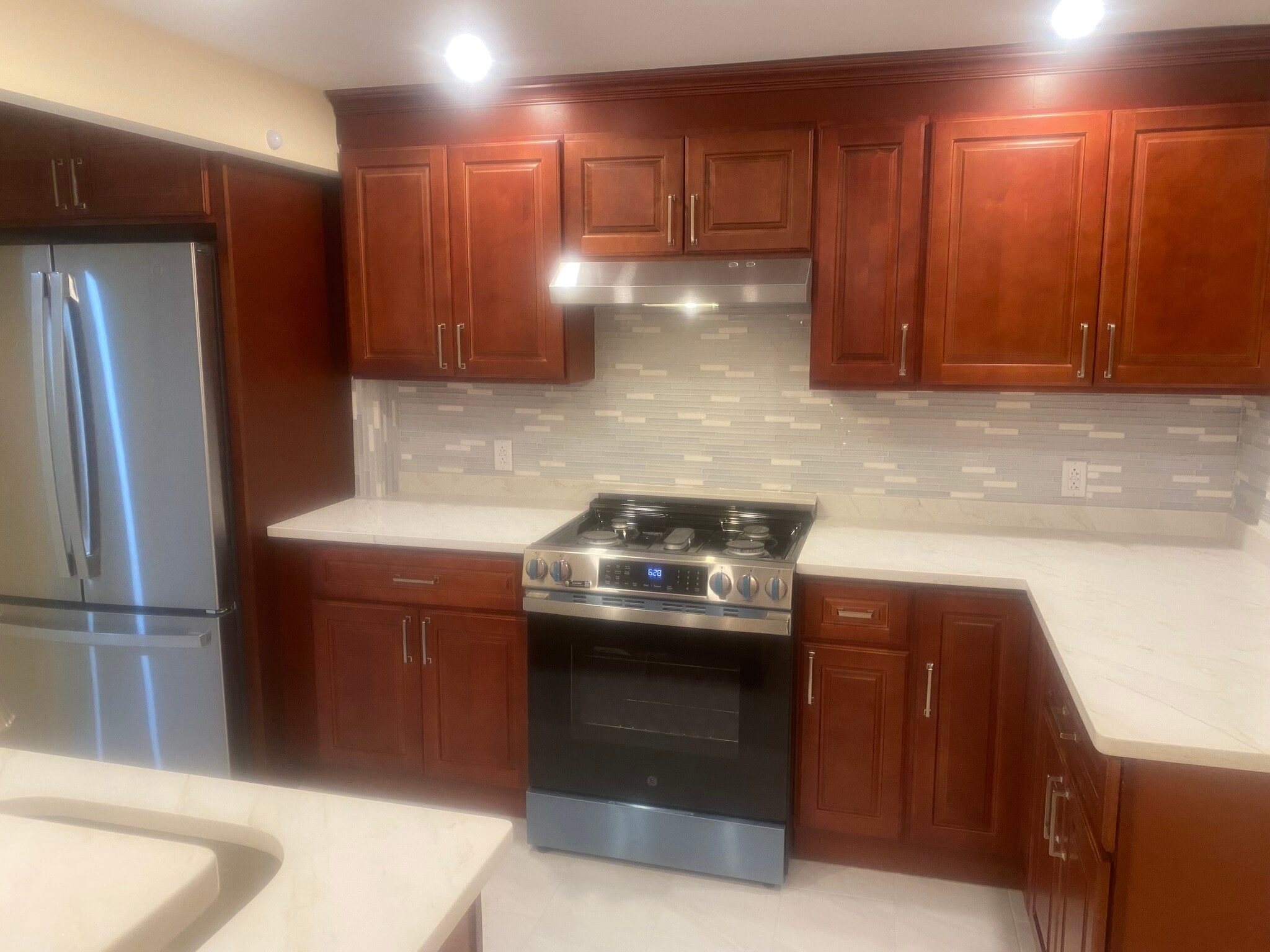 Building Photo - 6 Southmere Rd